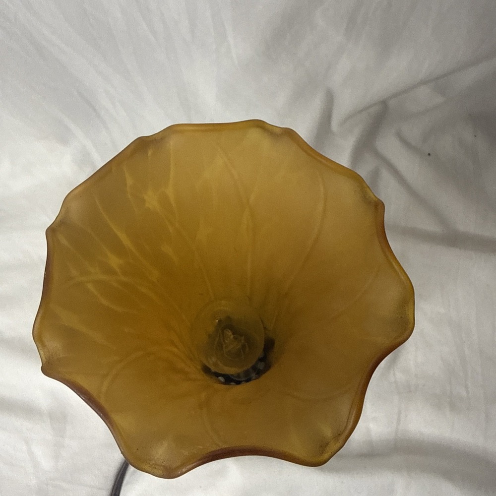 Tiffany Style Tulip Lily Trumpet Amber Glass Metal Base Accent Lamp Art Nouveau - Picture 7 of 9